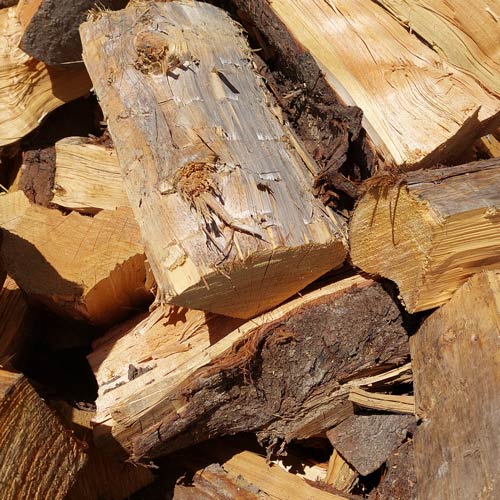 Macrocarpa hardwood for long burning fireswood